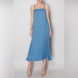 Melloday pleated midi dress